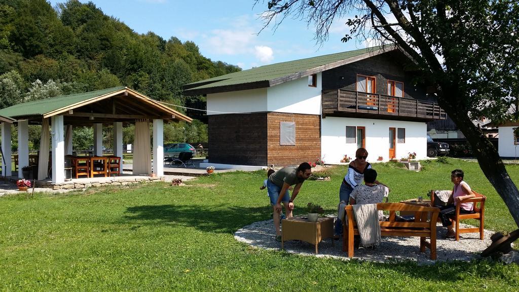 Landhaus Bed&Breakfast วีเชวเดสซุส ภายนอก รูปภาพ